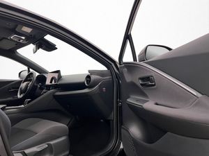 Toyota C-HR bild 24