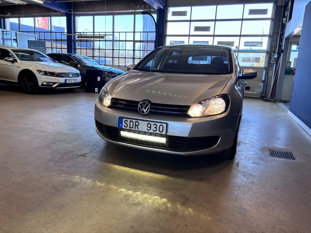 Vehicle image 7
