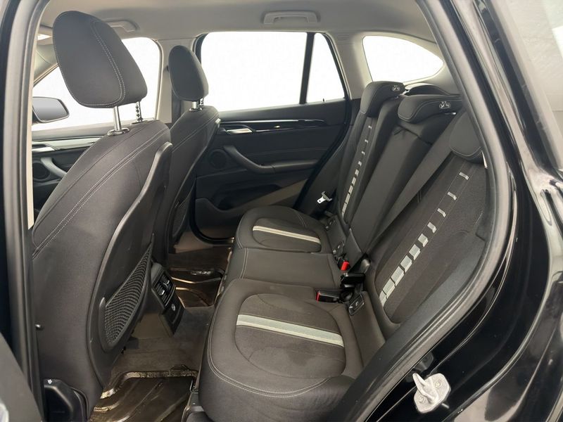 BMW X1 bild 15