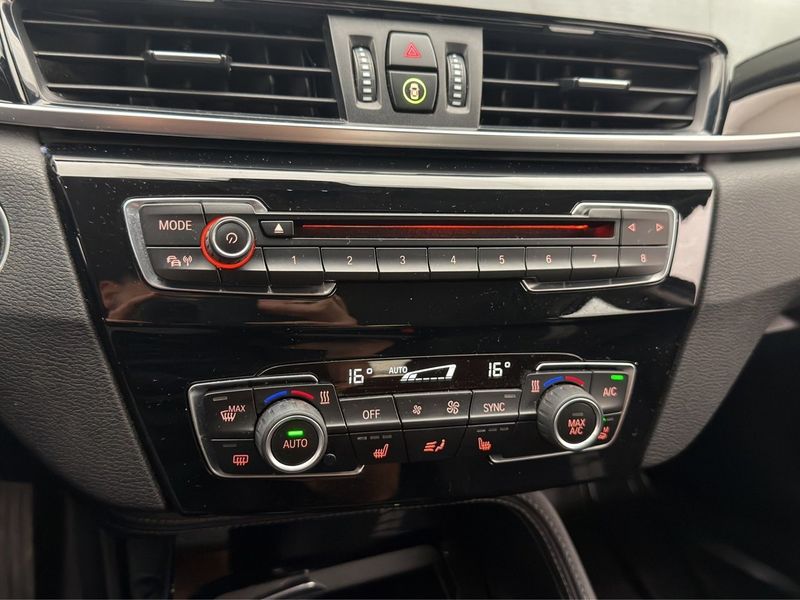 BMW X1 bild 22