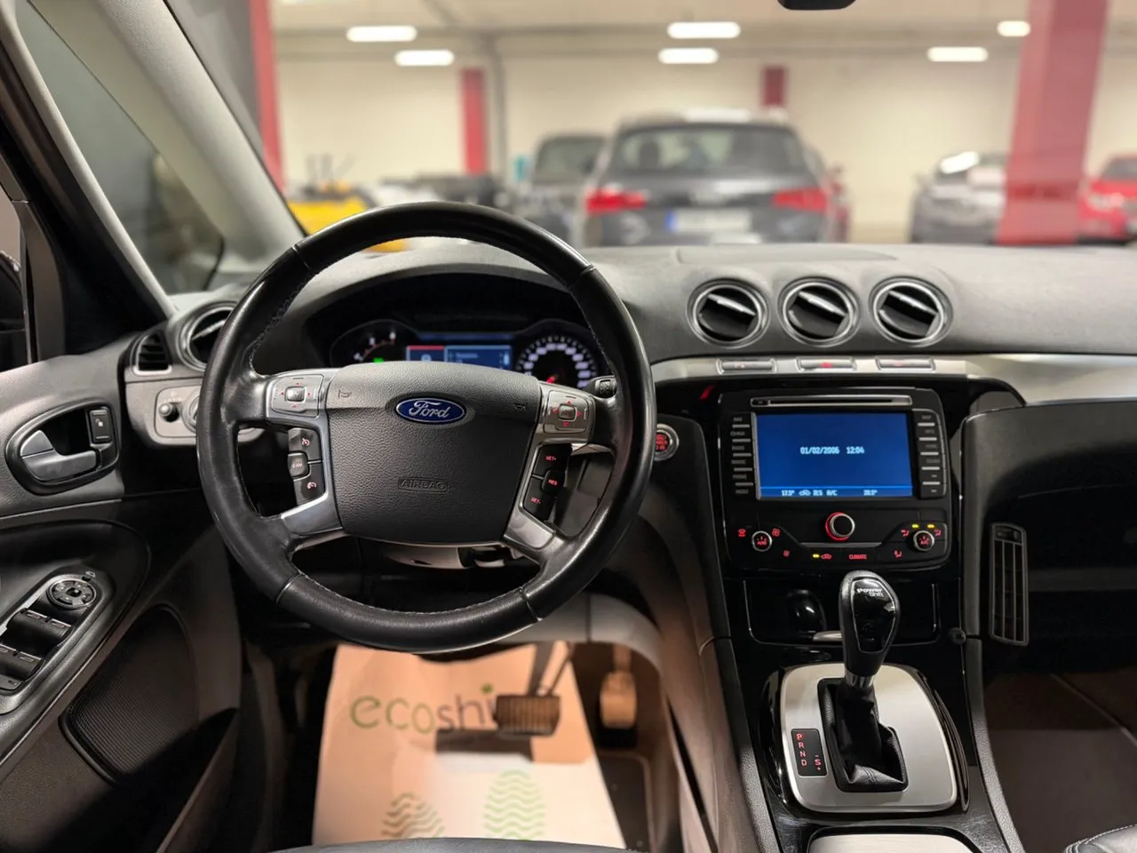 Vehicle image 11