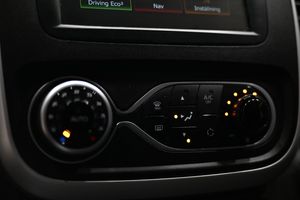 Nissan NV300 bild 21
