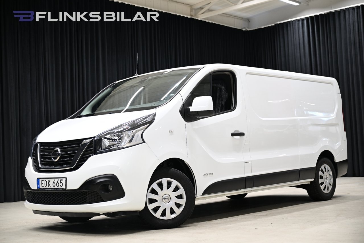 Nissan NV300