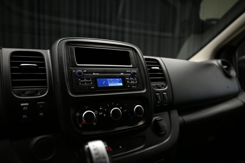 Renault Trafic bild 23