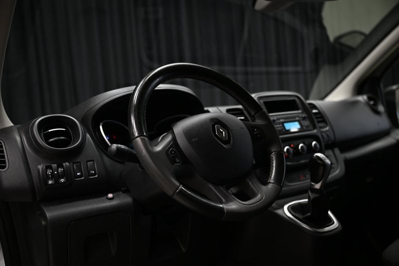 Renault Trafic bild 6