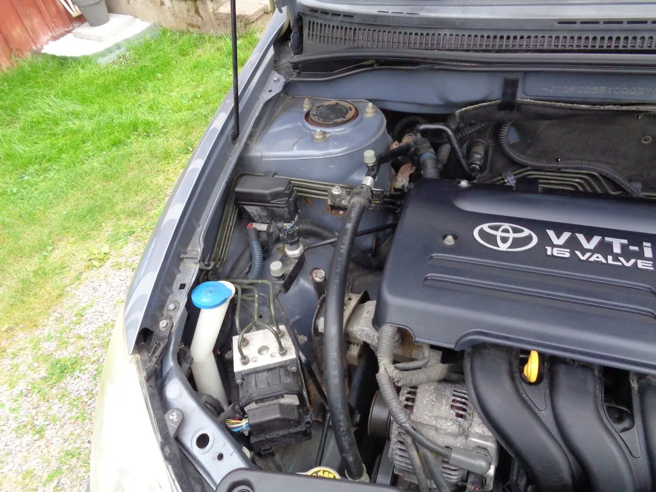 Vehicle image 30