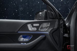 Mercedes GLS580 bild 9
