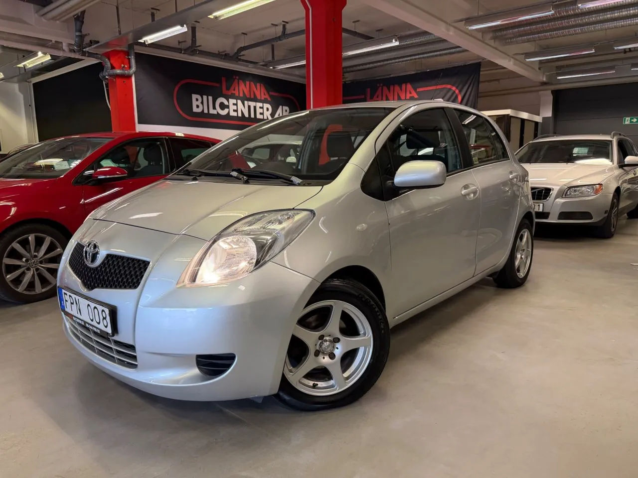 Vehicle image 1