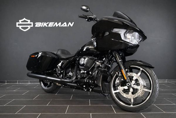 Harley-Davidson Road Glide FLTRX 117" Kampanjpris passa på! - 2026