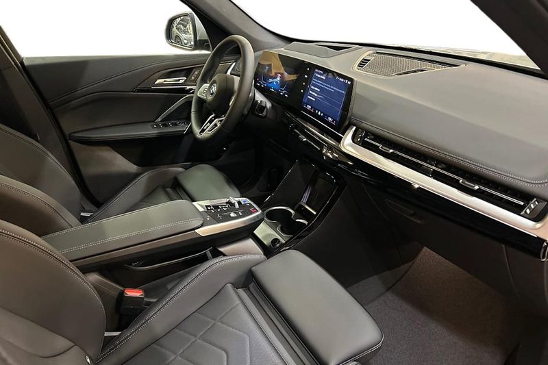 BMW X1 bild 9