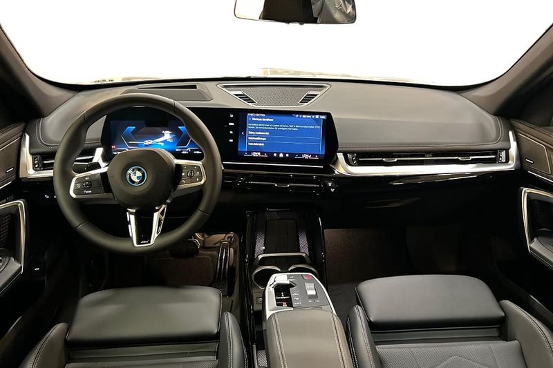BMW X1 bild 10