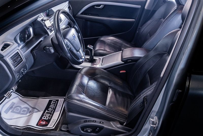 Volvo V70 bild 12