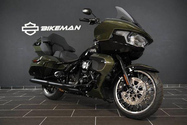 Harley-Davidson Road Glide Limited Black Trim - 2026