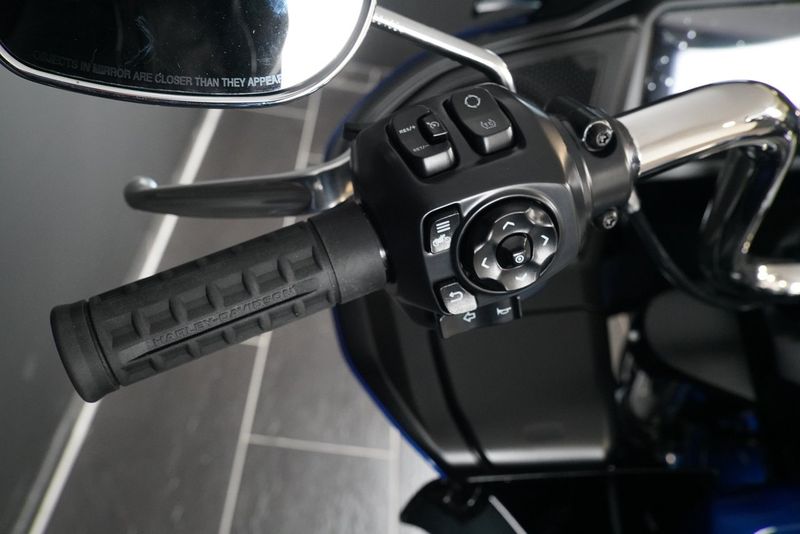 Harley-Davidson Road Glide bild 8