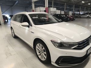 Volkswagen Passat bild 3