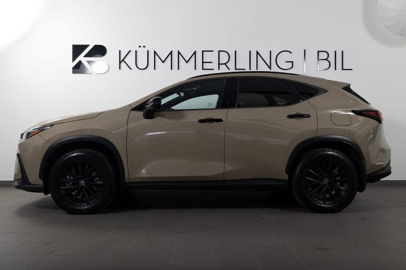 Lexus NX bild 2