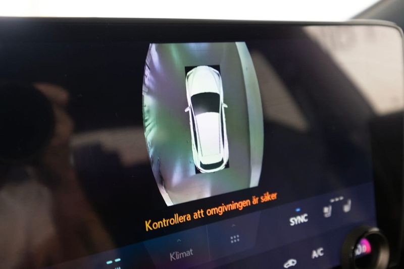 Lexus NX bild 28
