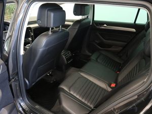 Volkswagen Passat bild 7