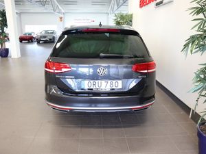 Volkswagen Passat bild 4