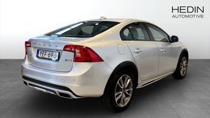 Volvo S60 bild 2