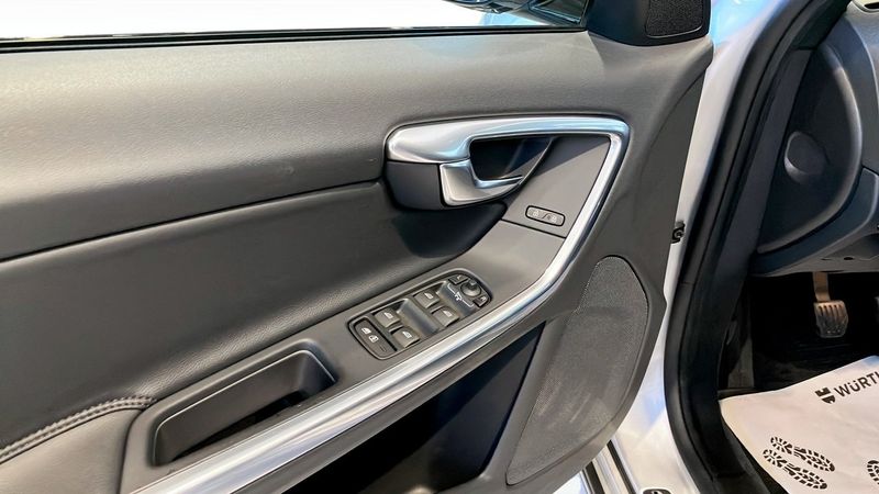 Volvo S60 bild 11