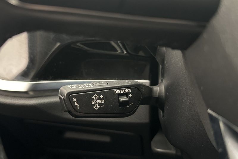 Audi Q3 bild 15