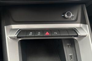 Audi Q3 bild 26