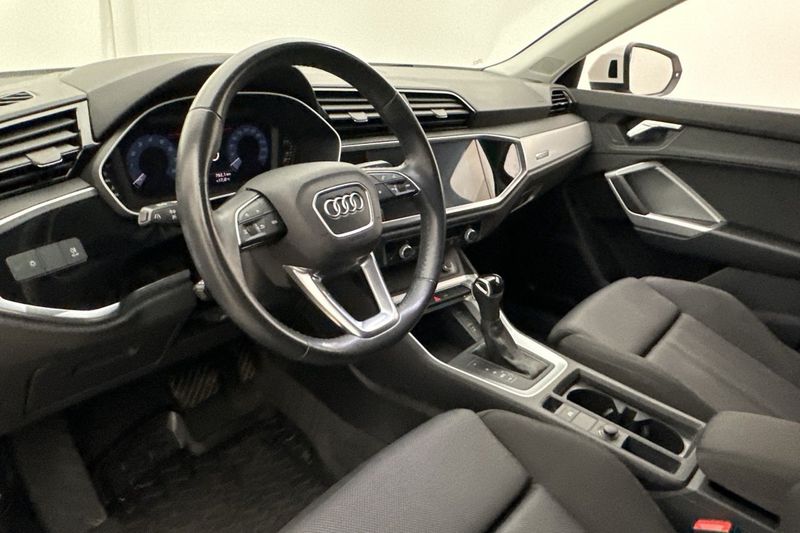 Audi Q3 bild 8
