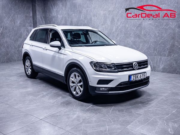 Volkswagen Tiguan 1.4 TSI 4Motion Värmare CarPlay Kamera Rattvärme Drag - 2018