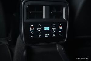 Porsche Taycan bild 22