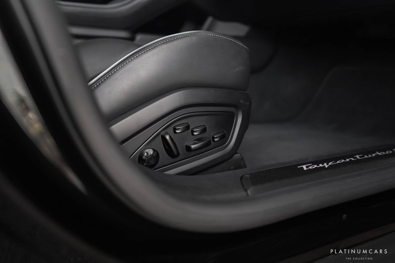 Porsche Taycan bild 18