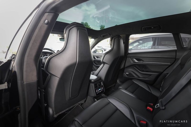 Porsche Taycan bild 10