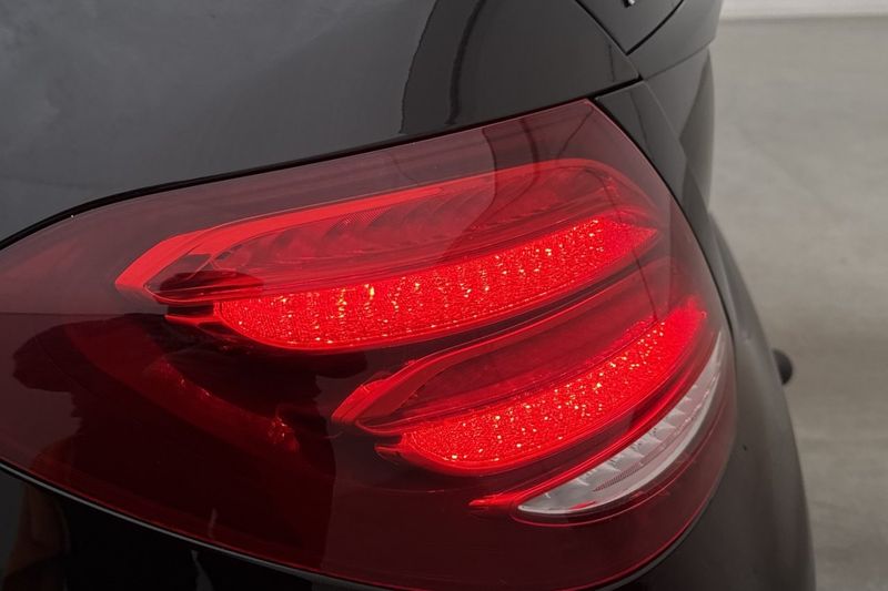 Mercedes E220 bild 10