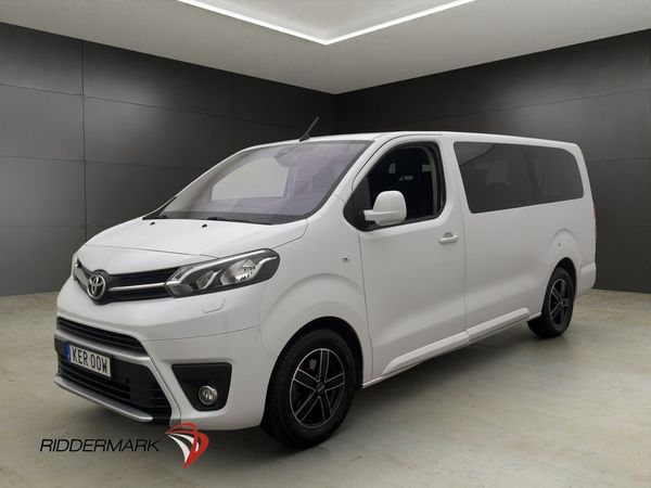Toyota Proace Verso Extra Lång PDC CarPlay 9-Sits MOMS - 2022