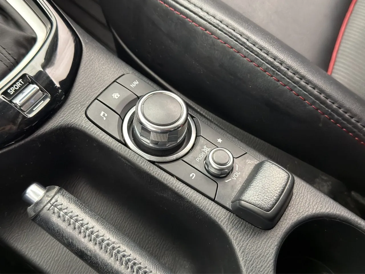 Vehicle image 22