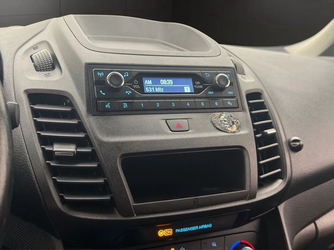 Vehicle image 21