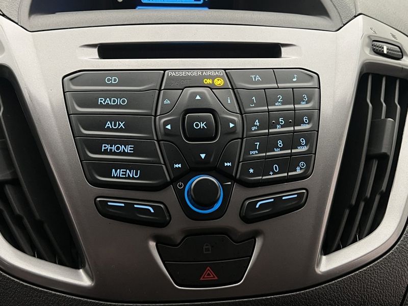 Ford Tourneo Custom bild 22