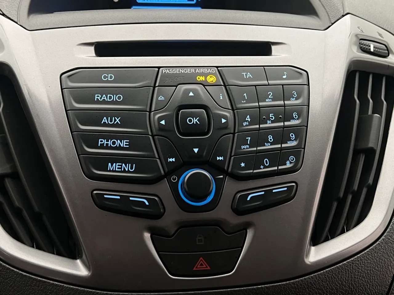 Vehicle image 21