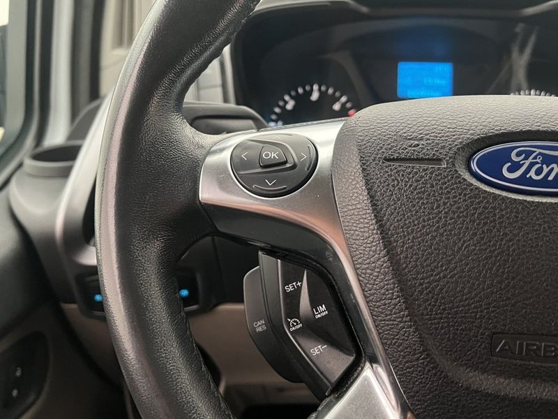 Ford Tourneo Custom bild 18