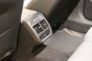 Volkswagen Passat bild 10