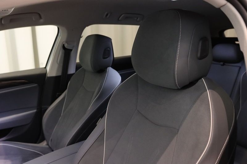 Volkswagen Passat bild 23