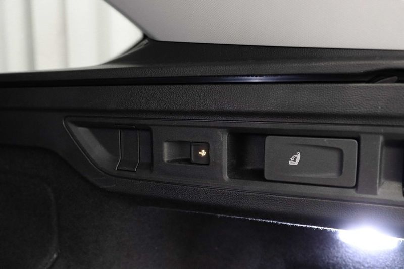 Volkswagen Passat bild 6