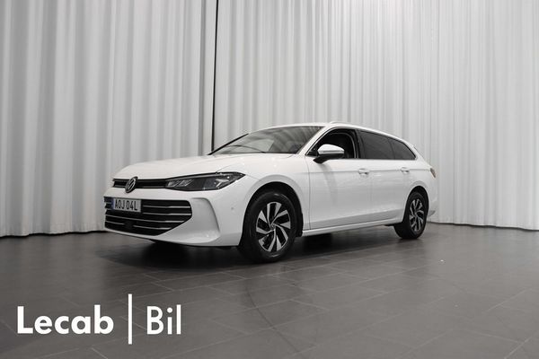 Volkswagen Passat Sportscombi eTSI 150hk | Drag | B-kamera | P-värmare - 2025