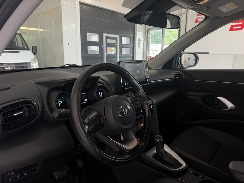 Toyota Yaris Cross bild 15
