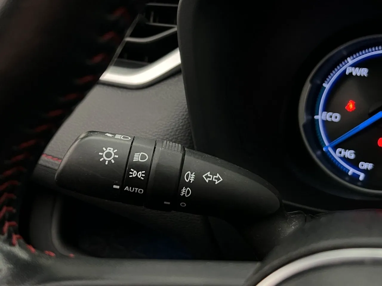 Vehicle image 33