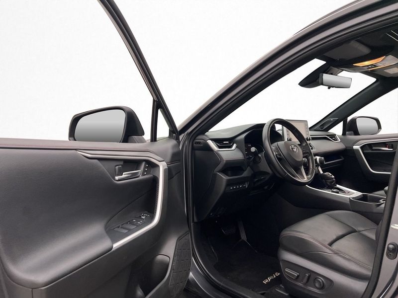Toyota RAV4 bild 10