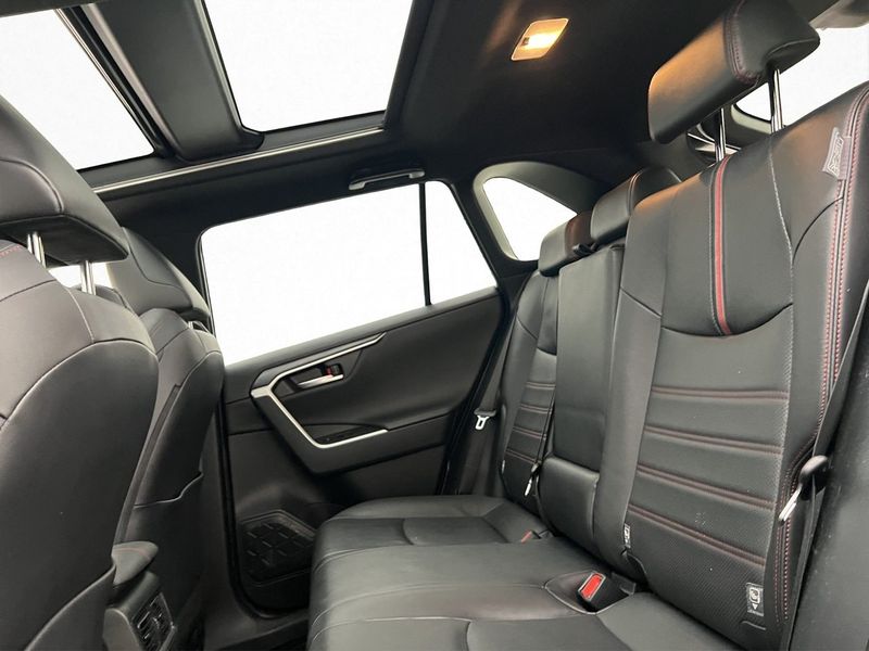 Toyota RAV4 bild 26