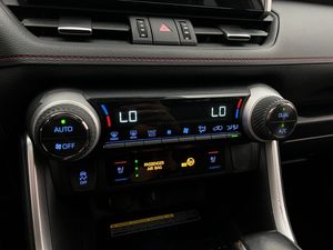 Toyota RAV4 bild 24