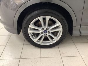 Ford Kuga bild 9