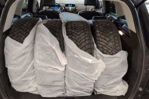 Ford Kuga bild 8